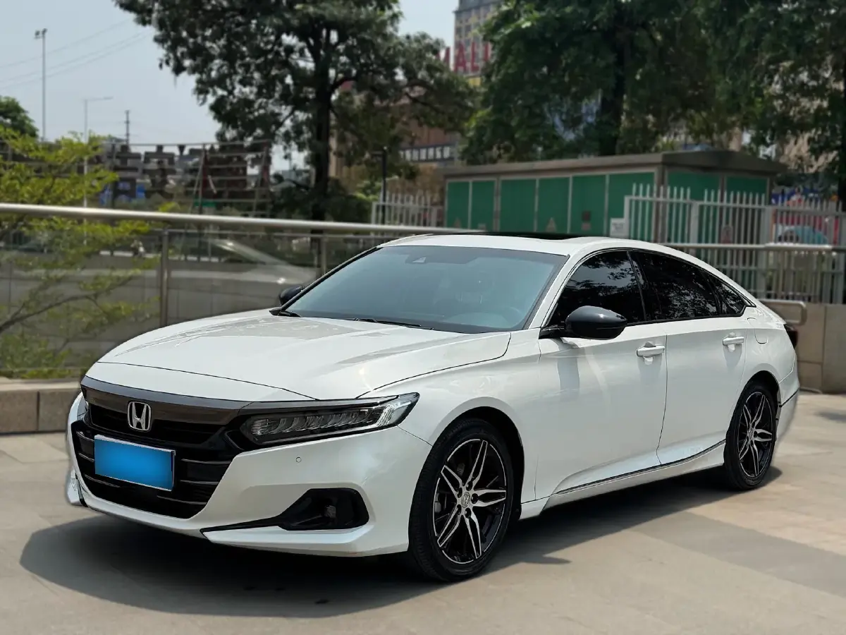 2022 Honda Accord 1.5T 194HP L4 CVT