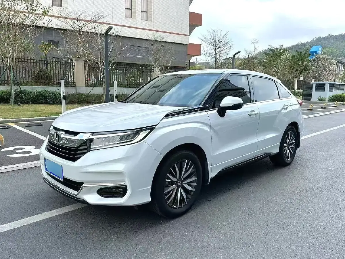 2020 Honda Avancier 2.0T 272HP L4 9AT