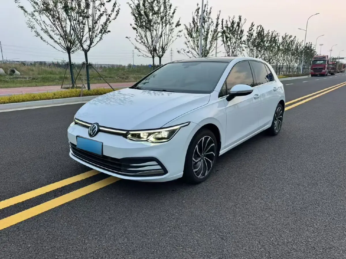 2021 Volkswagen Golf 1.4T 150HP L4 7DCT