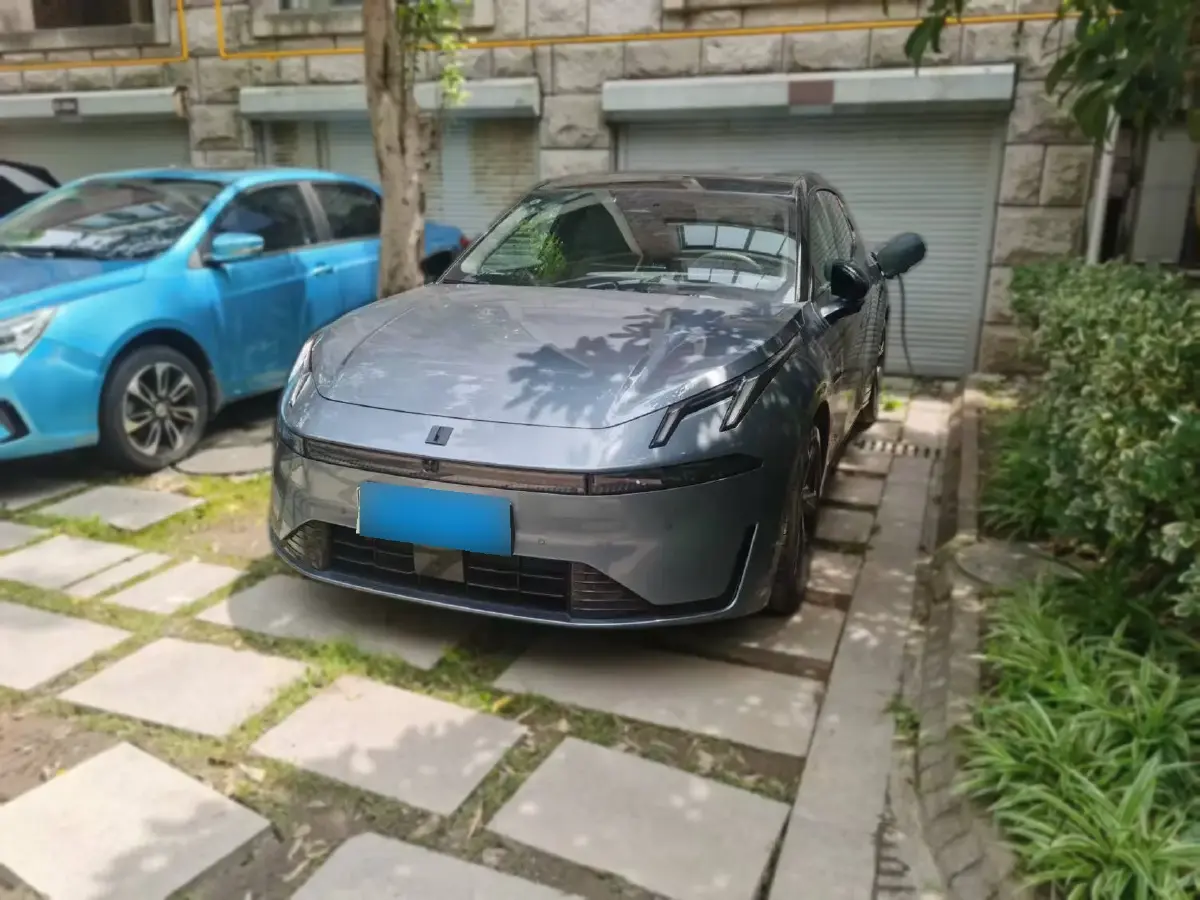 2024 LYNK&CO 07 EM-P 1.5T 163HP L4 3DHT PHEV 18.99KWH