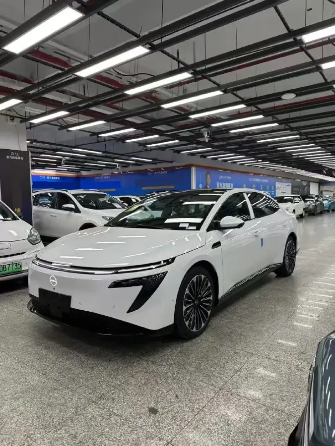 2025 Nissan N7 BEV 58KWH