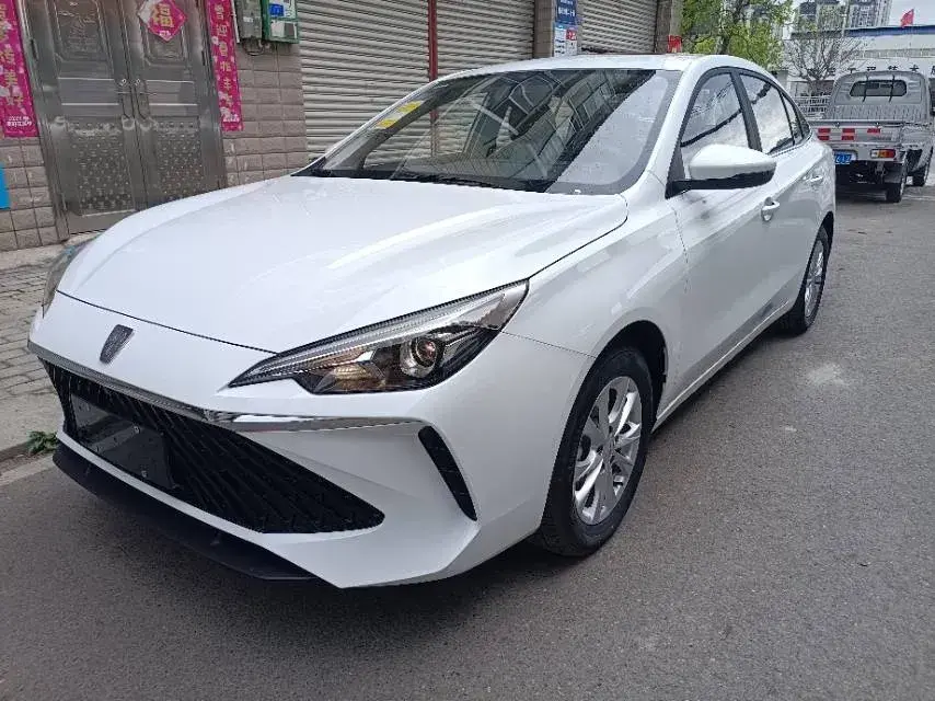 2023 Roewe i5 1.5L 129HP L4 CVT