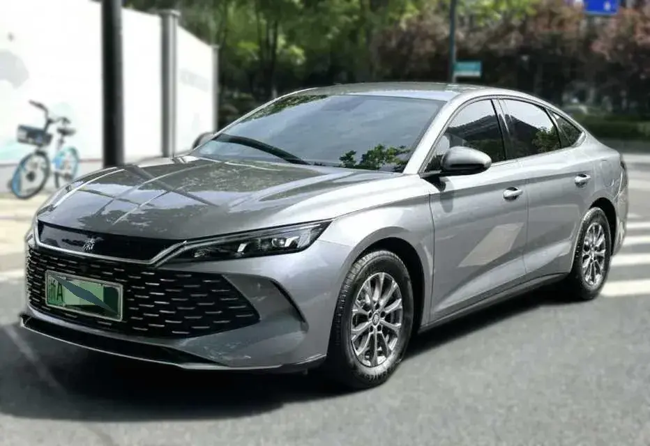 2024 BYD QinL 1.5L 101HP L4 E-CVT PHEV 10.08KWH