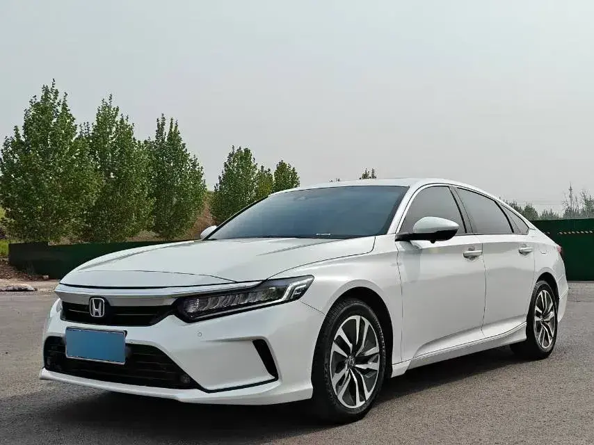 2022 Honda Inspire 2.0L 146HP L4 E-CVT Hybrid