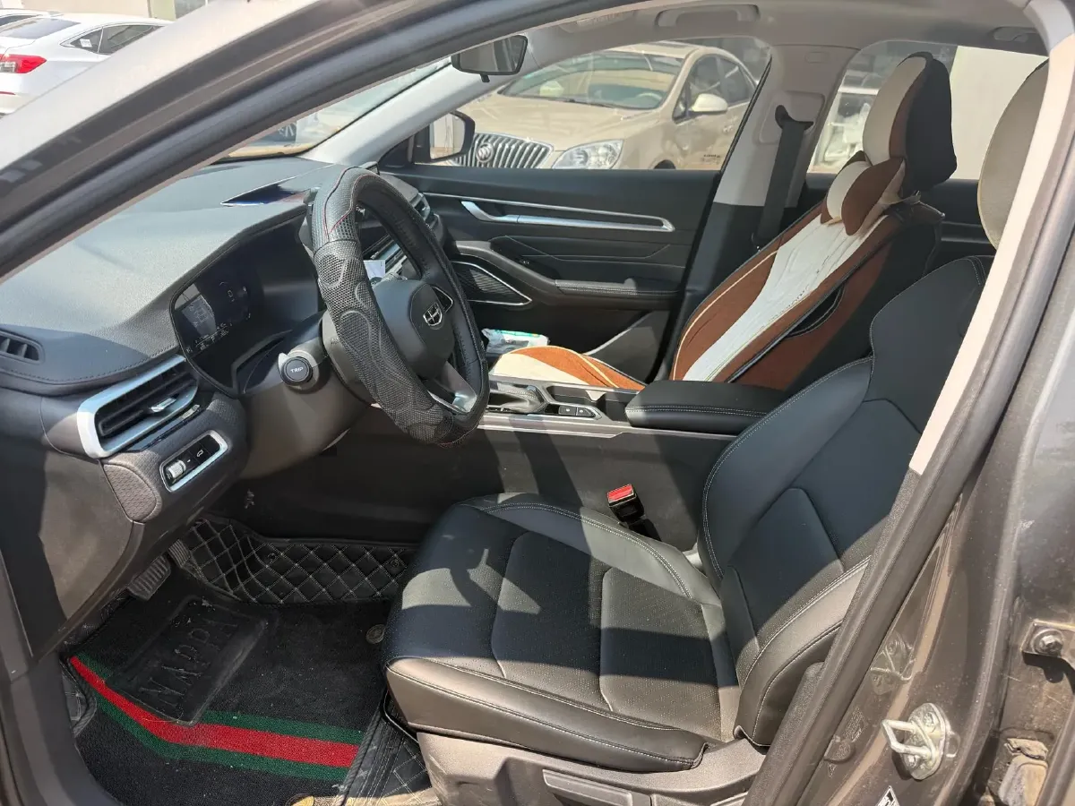 2022 Geely Emgrand L 1.4T 141HP L4 CVT,autocango,china used car exporter,china ev exporter,chinese used car exporter,chinese used ev exporter