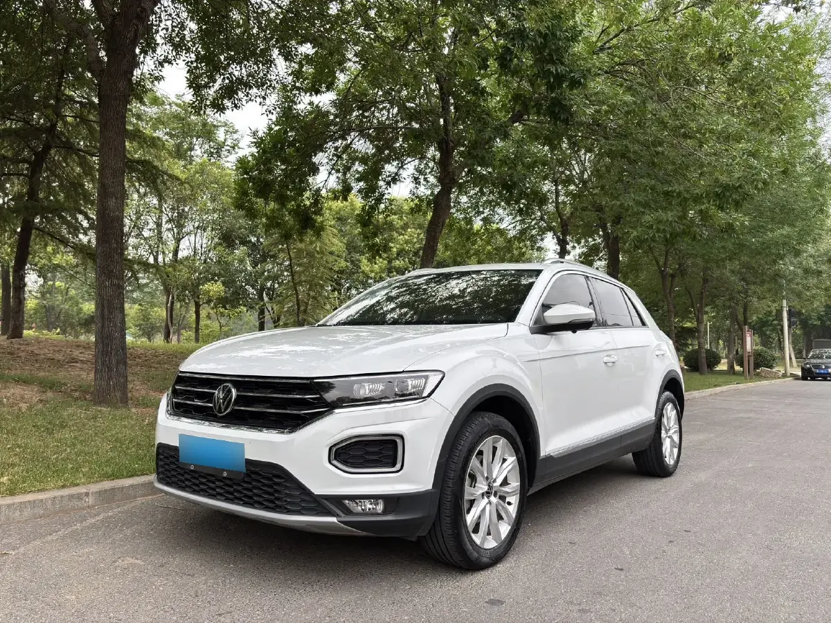 2022 Volkswagen T-Roc 1.4T 150HP L4 7DCT