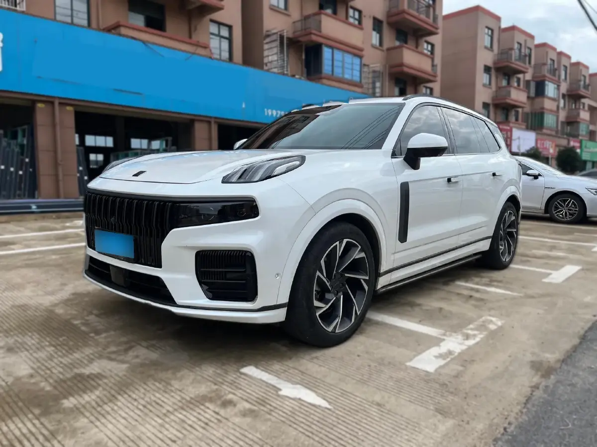 2021 LYNK&CO 09 2.0T 254HP L4 8AT