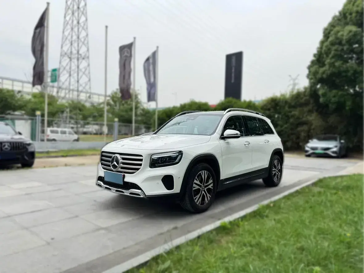2024 Mercedes-Benz GLB Class 2.0T 190HP L4 8DCT