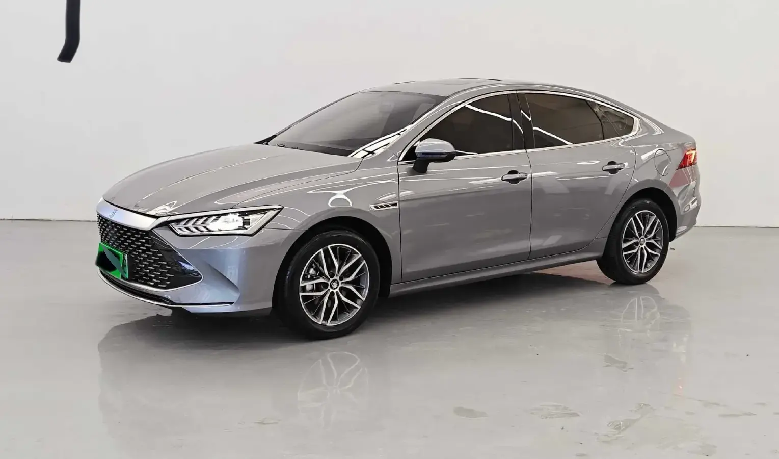 2024 BYD Qin Plus 1.5L 110HP L4 E-CVT PHEV 18.32KWH