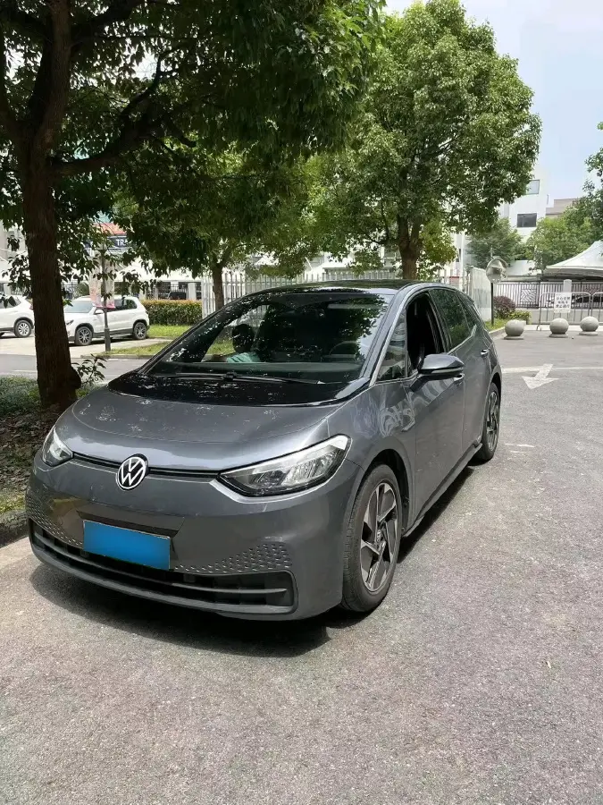 2023 Volkswagen ID.3 BEV 52.8KWH
