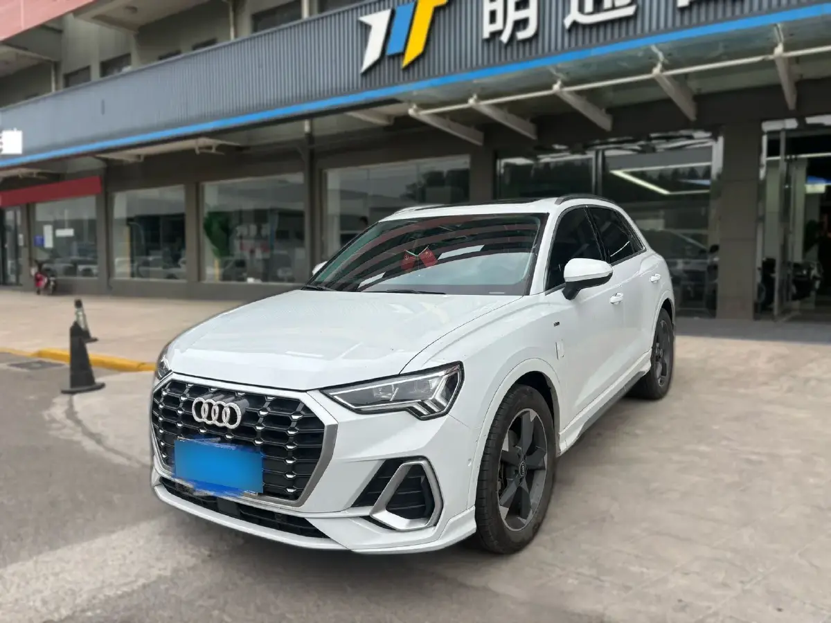2022 Audi Q3 1.4T 150HP L4 7DCT