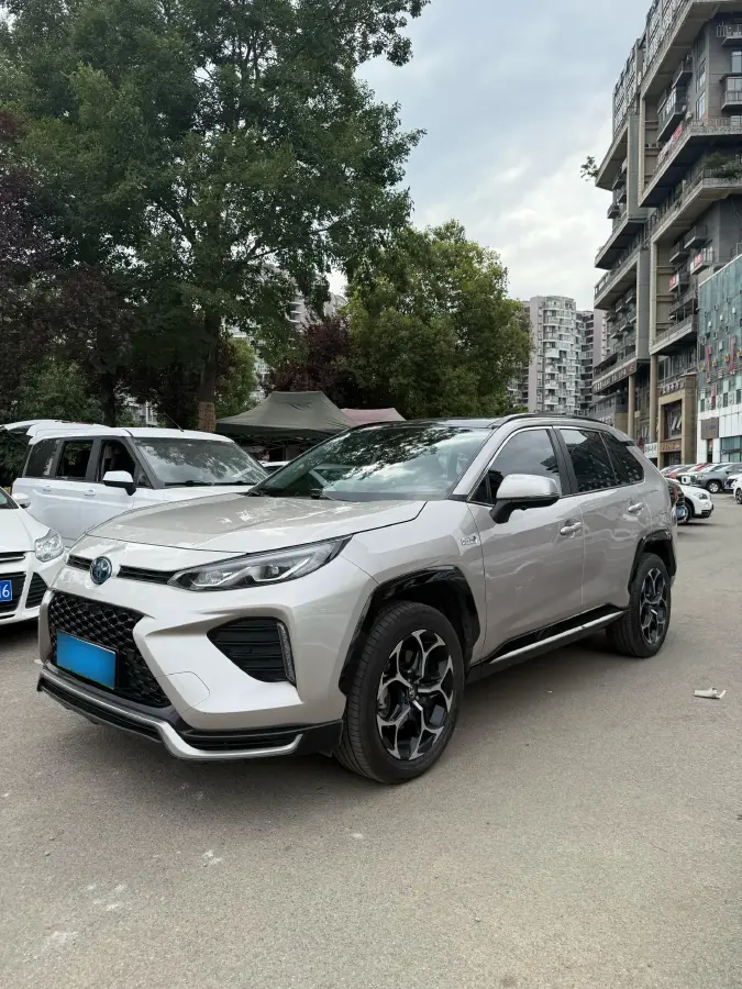 2021 Toyota Wildlander 2.5L 180HP L4 E-CVT PHEV 15.984KWH