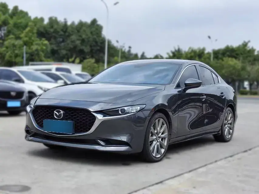 2021 Mazda 3 Axela 2.0L 158HP L4 6AT