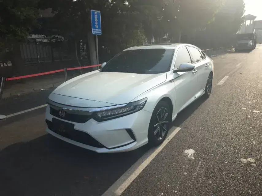 2022 Honda Inspire 1.5T 194HP L4 CVT