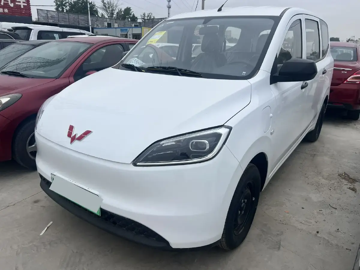 2024 WuLing HongGuang New Energy BEV 32.6KWH
