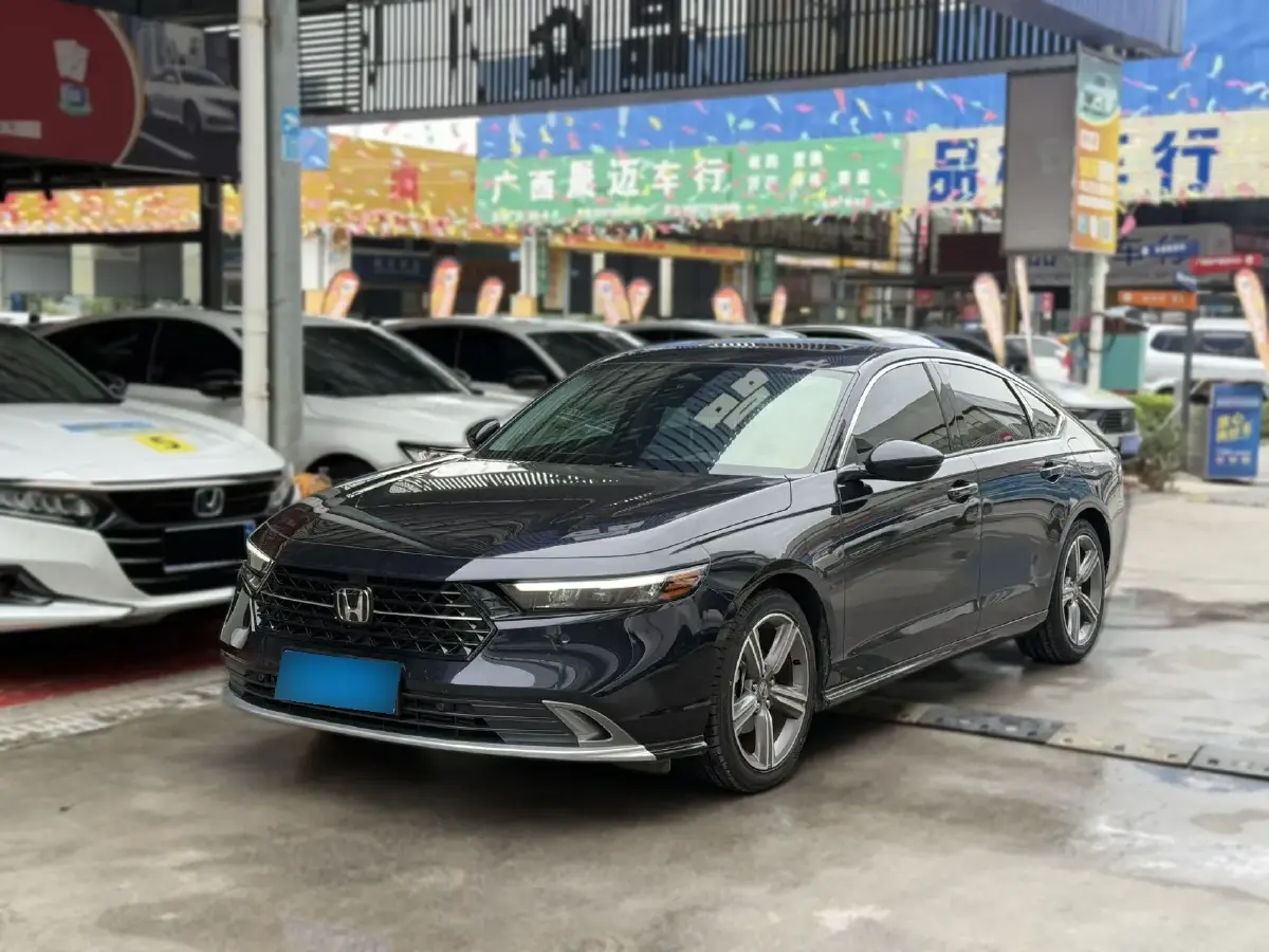 2023 Honda Accord 1.5T 192HP L4 CVT