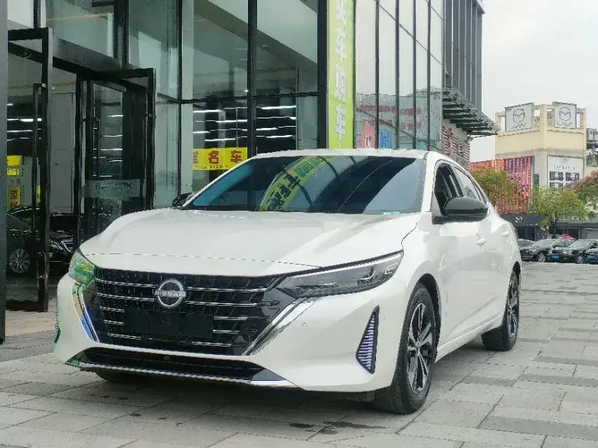 2023 Nissan Sylphy 1.6L 135HP L4 CVT