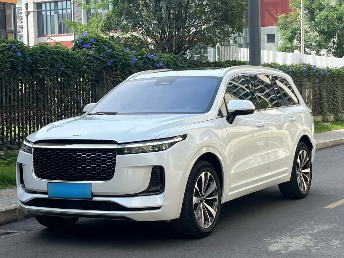 2021 Li ONE Range Extended 131HP REEV 40.5KWH