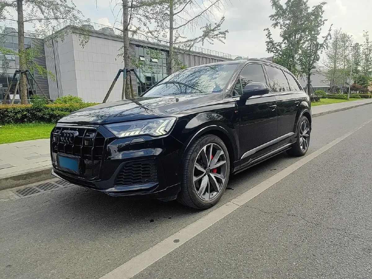 2023 Audi Q7 2.0T 265HP L4 8AT