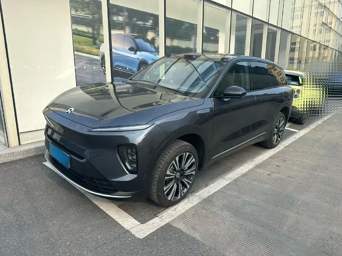 2024 NIO ES8 BEV 75KWH