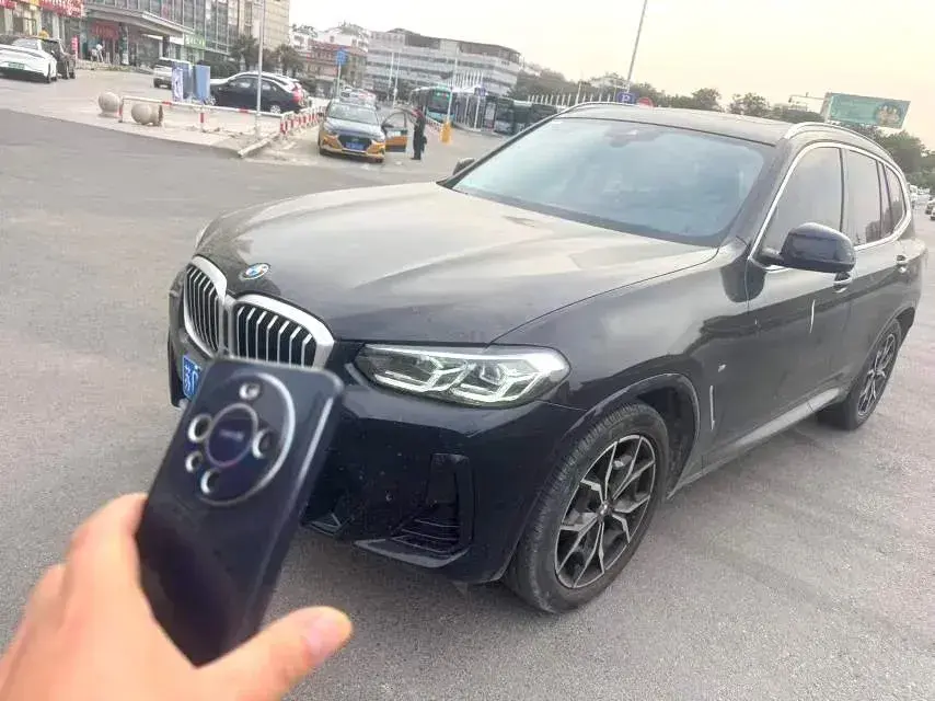 2022 BMW X3 2.0T 184HP L4 8AT