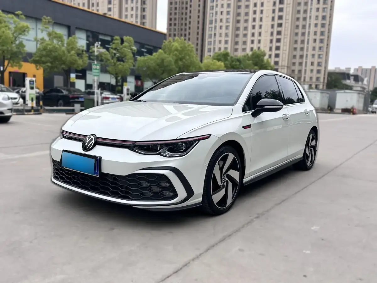 2021 Volkswagen GolfGTI 2.0T 220HP L4 7DCT