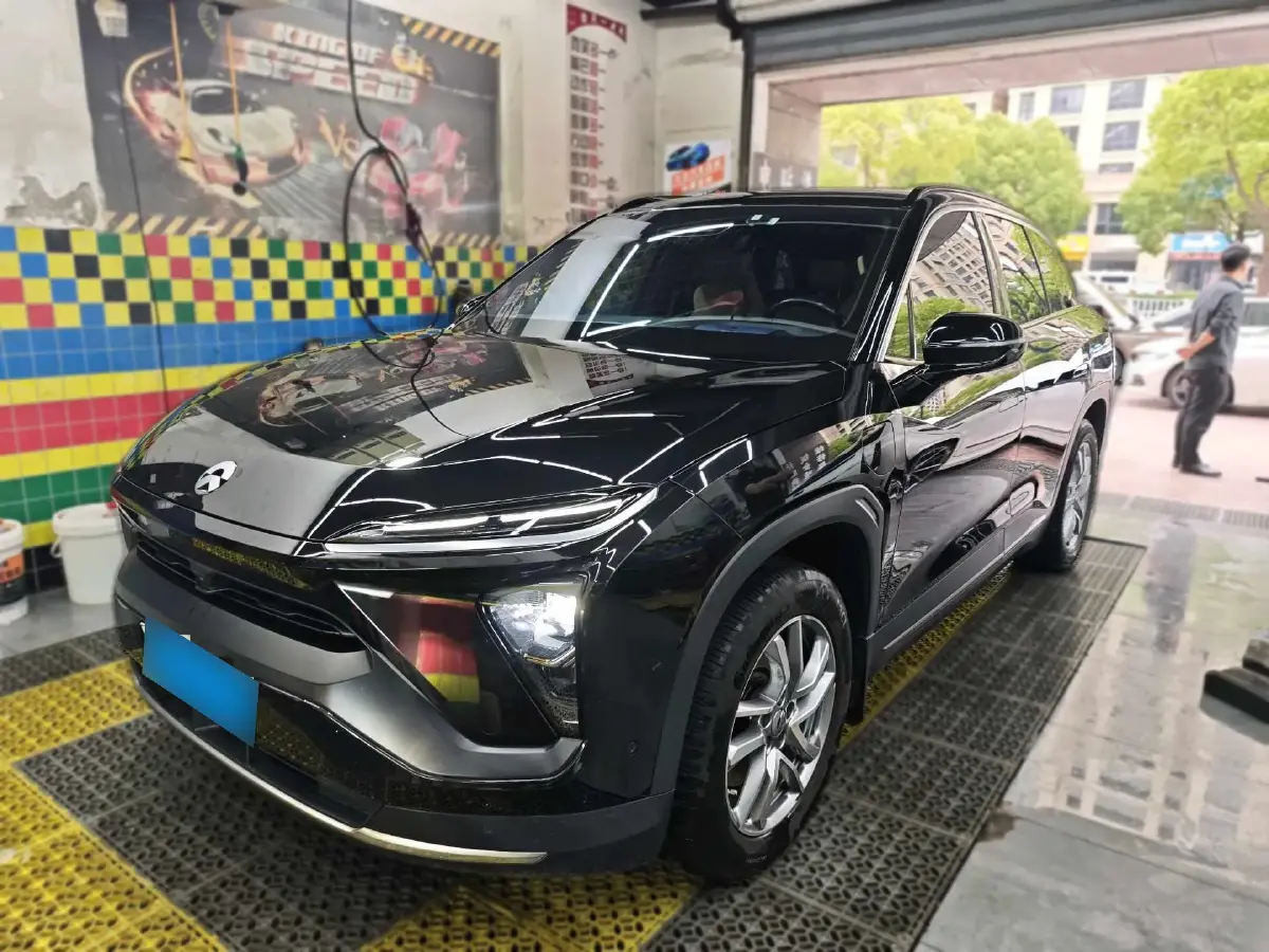 2022 NIO ES6 BEV 75KWH