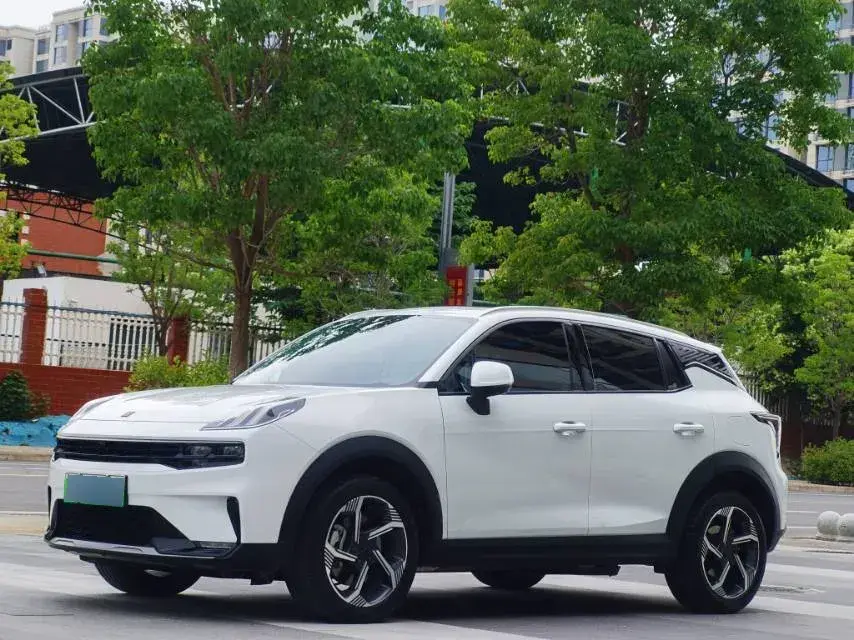 2022 LYNK&CO 06 EM-P 1.5T 177HP L3 7DCT PHEV 15.5KWH