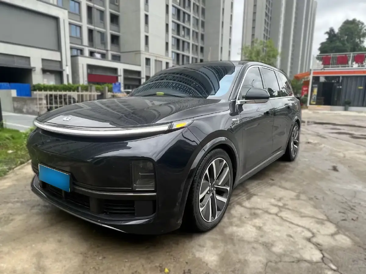 2023 Li L9 Range Extended 154HP REEV 42.6KWH