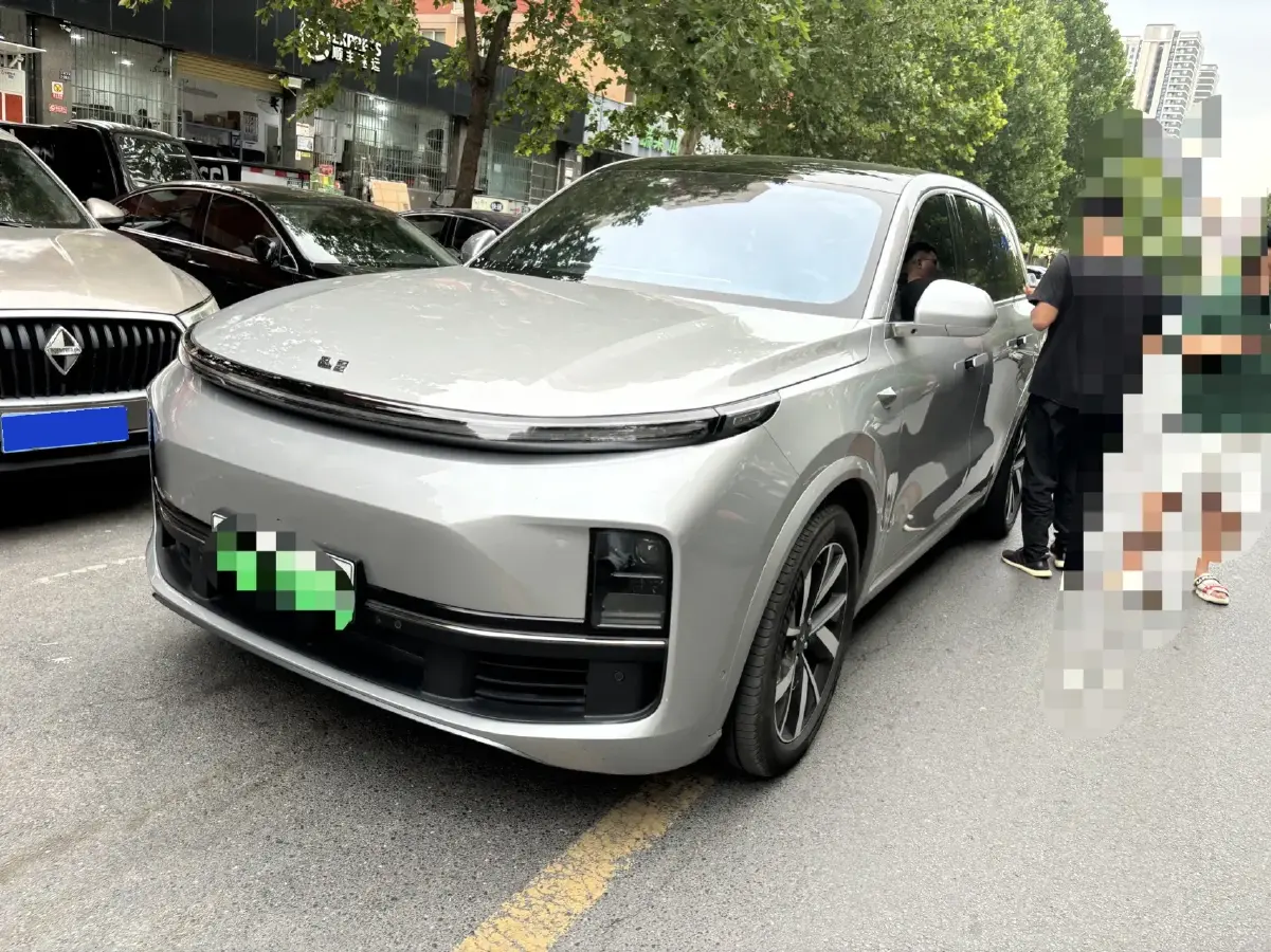 2023 Li L8 Range Extended 154HP REEV 40.9KWH