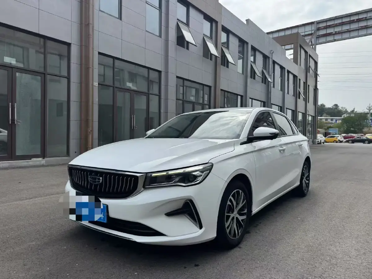2022 Geely Emgrand 1.5L 114HP L4 CVT