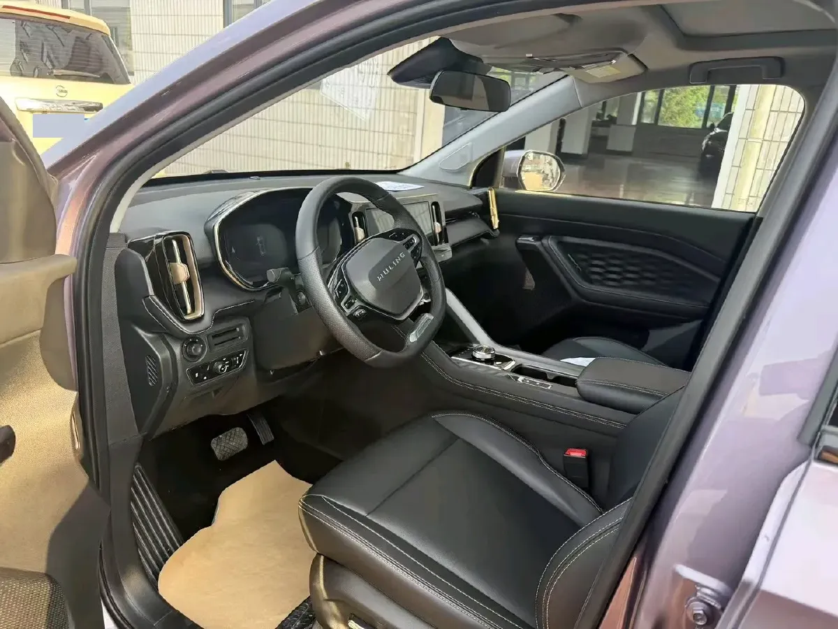 2023 WuLing XingYun 2.0L 136HP L4 1DHT Hybrid 1.8KWH,autocango,china used car exporter,china ev exporter,chinese used car exporter,chinese used ev exporter