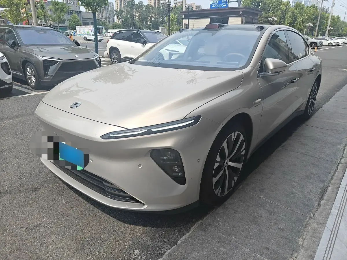 2024 NIO ET7 BEV 75KWH