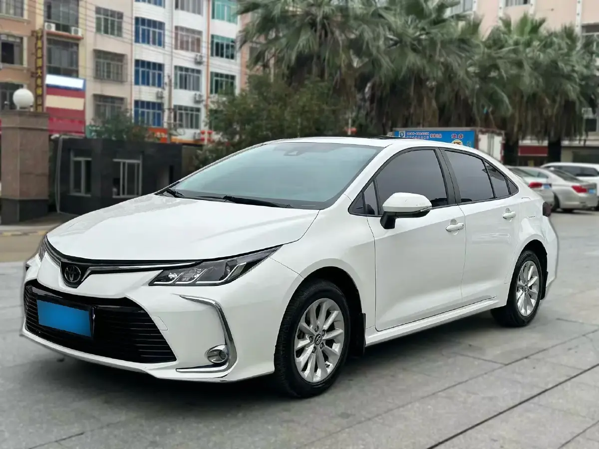 2021 Toyota Corolla 1.2T 116HP L4 CVT