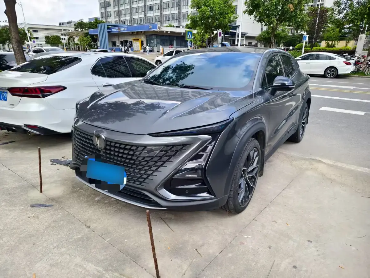 2022 ChangAn UNI-T 1.5T 188HP L4 7DCT