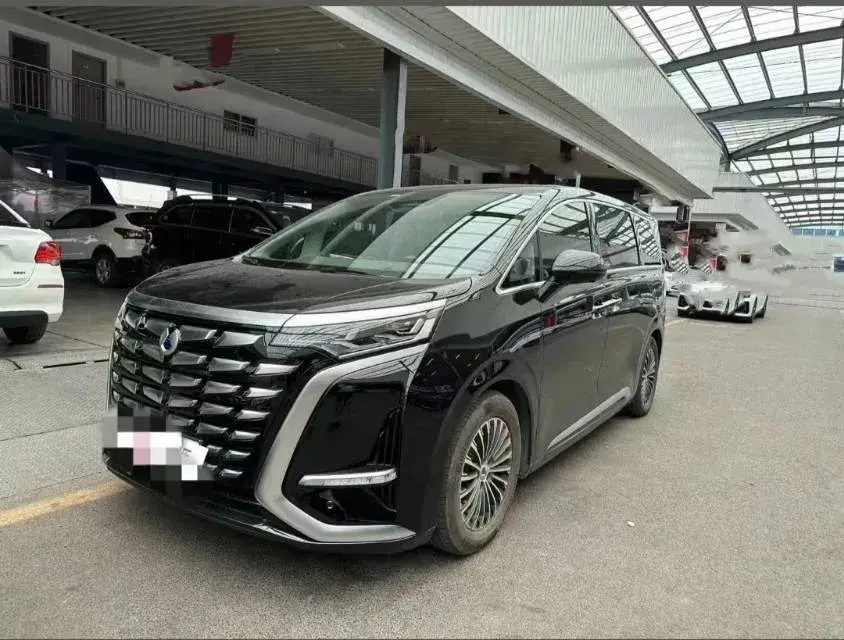 2022 Denza D9 BEV 103.36KWH