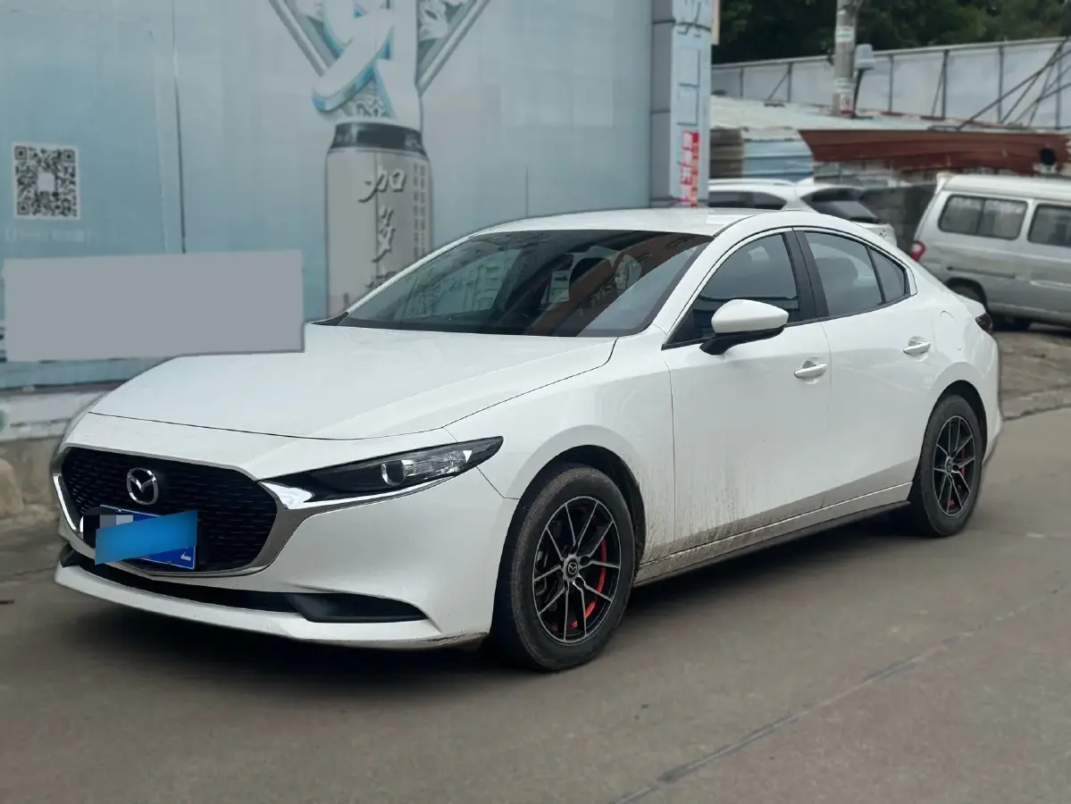 2022 Mazda 3 Axela 2.0L 158HP L4 6AT