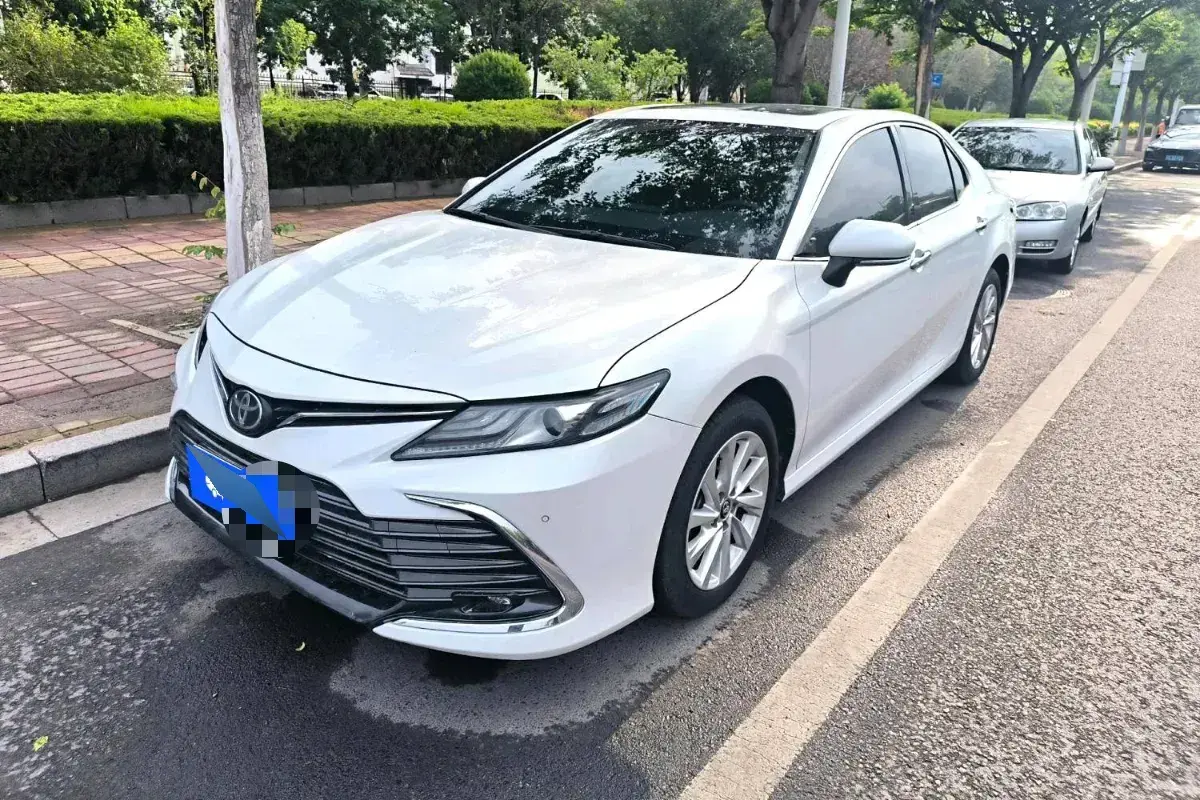 2021 Toyota Camry 2.0L 178HP L4 CVT