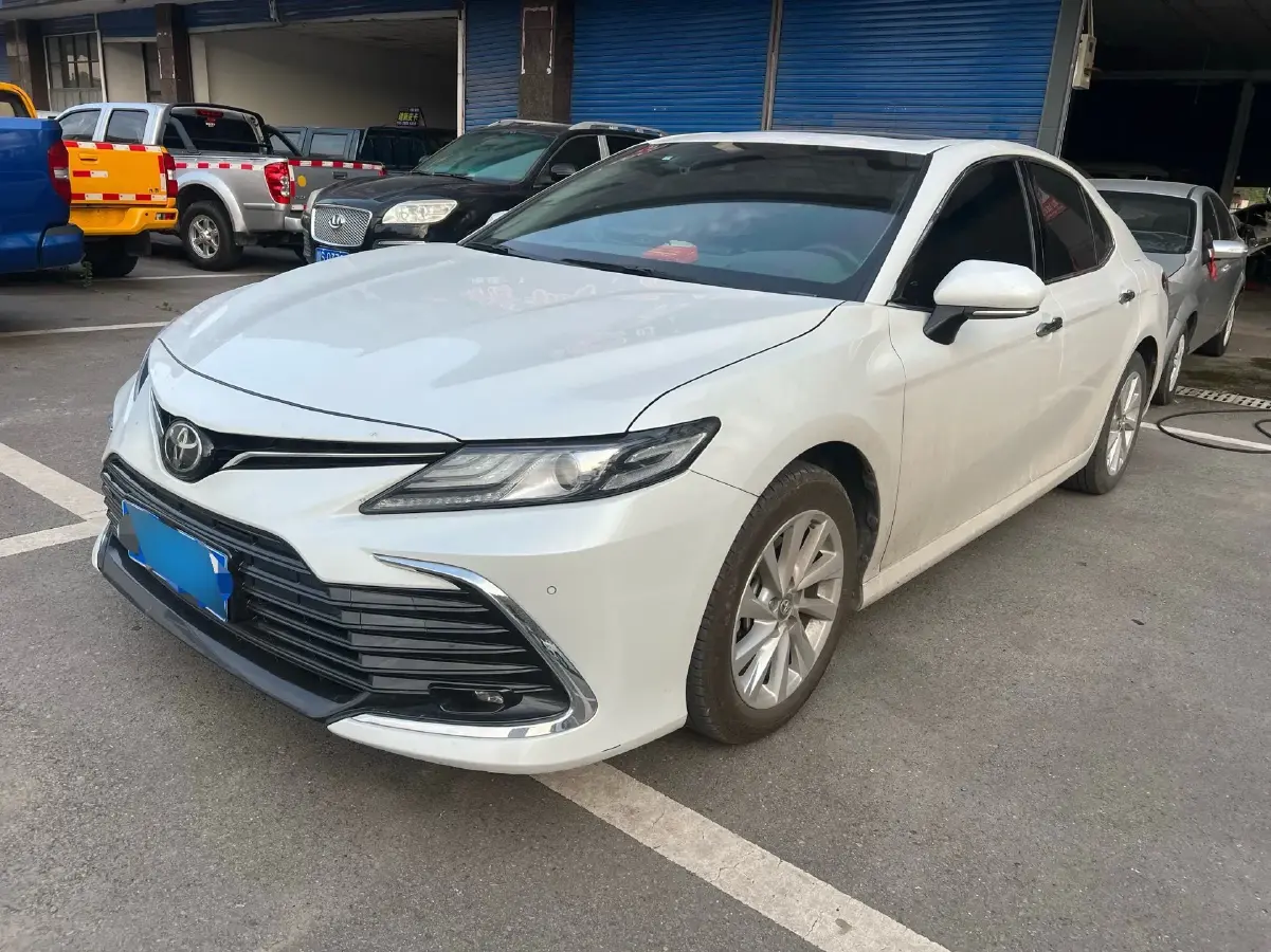 2021 Toyota Camry 2.0L 178HP L4 CVT