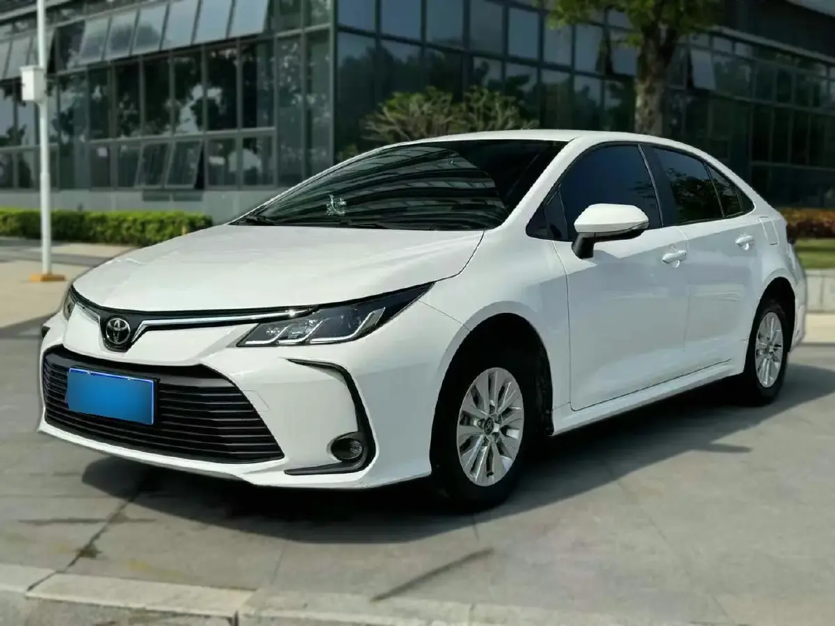 2021 Toyota Corolla 1.2T 116HP L4 CVT