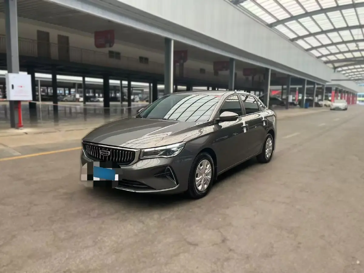2022 Geely Emgrand 1.5L 114HP L4 CVT