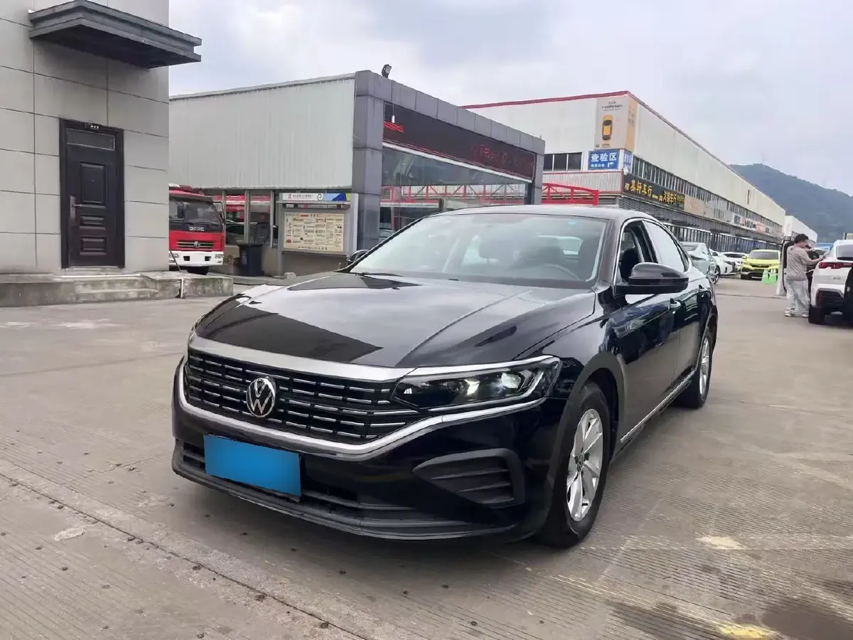 2022 Volkswagen Passat 1.4T 150HP L4 7DCT