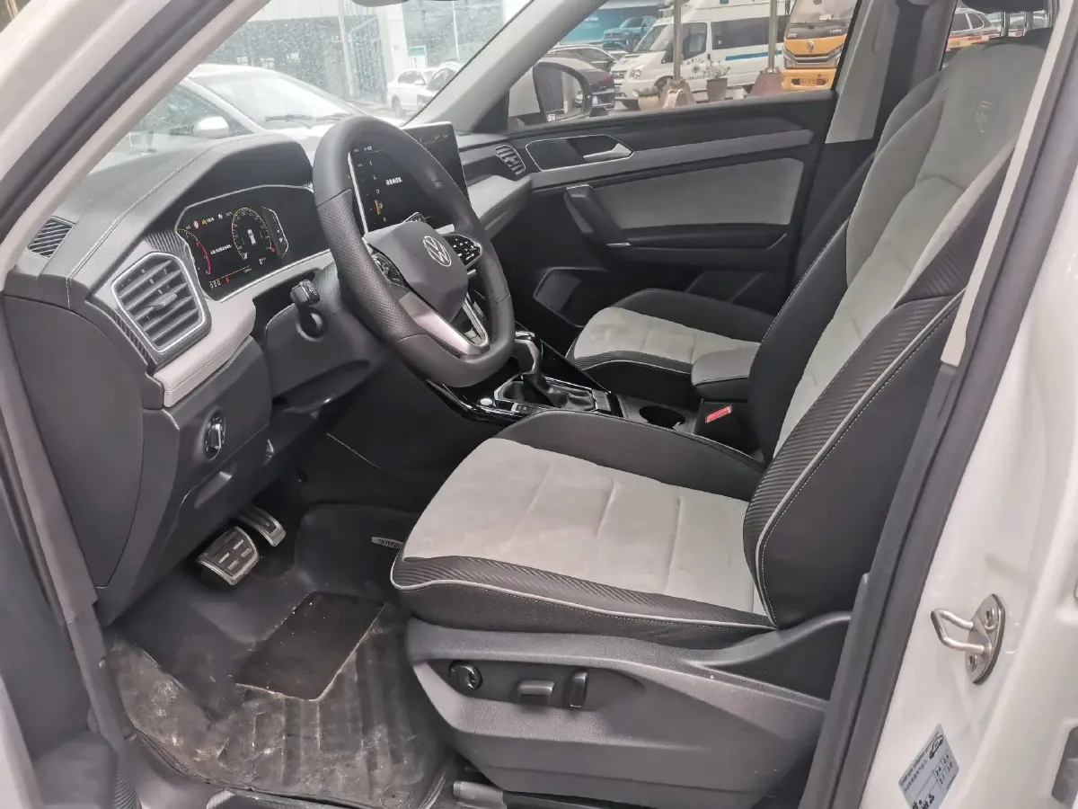 2024 Volkswagen Tayron X 2.0T 186HP L4 7DCT,autocango,china used car exporter,china ev exporter,chinese used car exporter,chinese used ev exporter