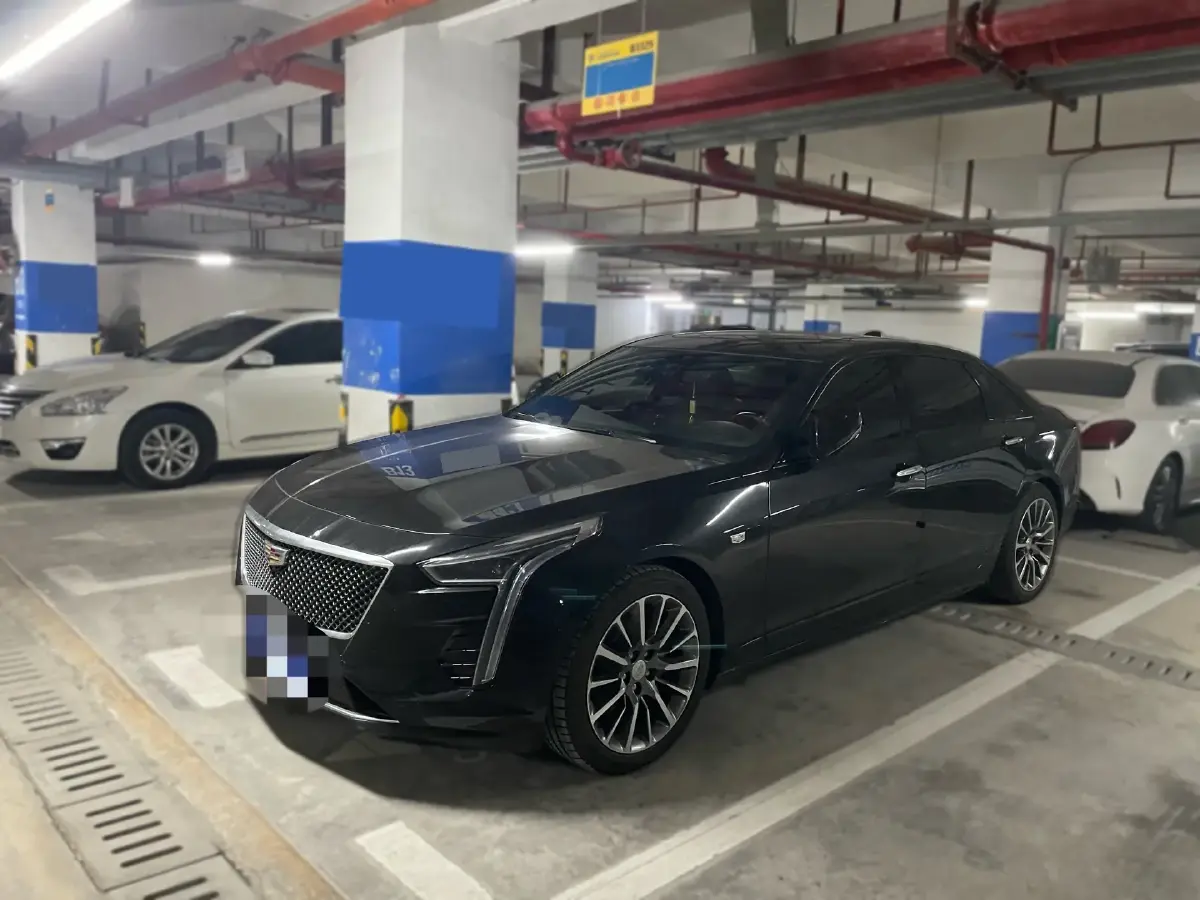 2022 Cadillac CT6 2.0T 237HP L4 10AT