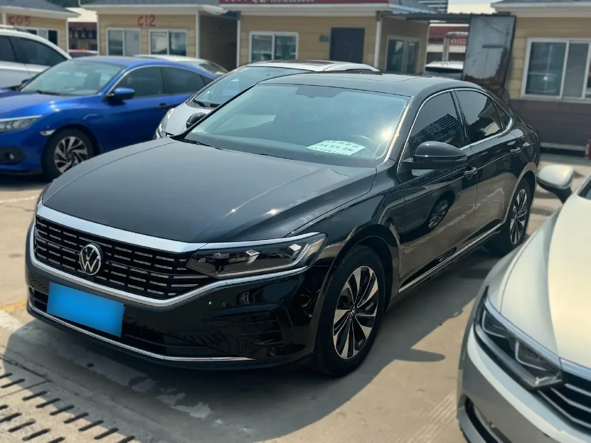 2022 Volkswagen Passat 1.4T 150HP L4 7DCT