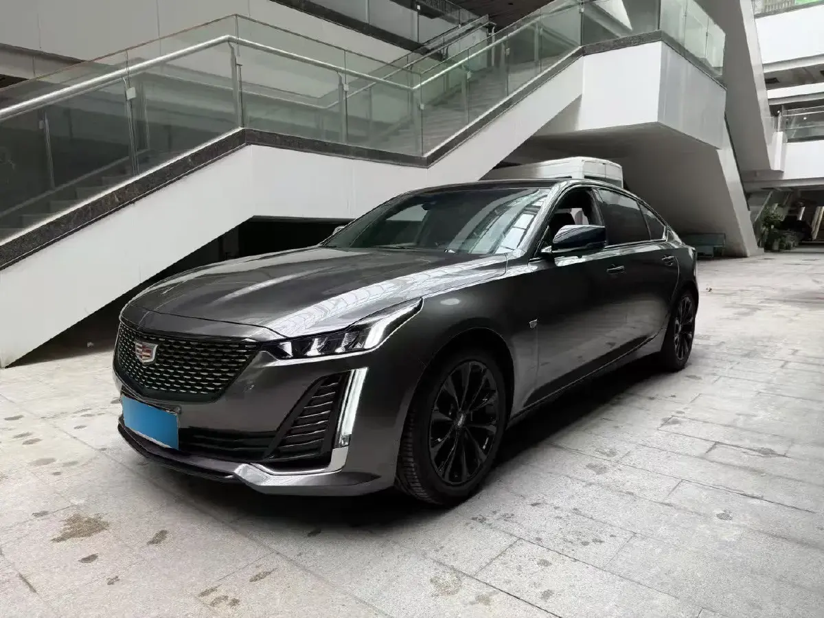 2023 Cadillac CT5 2.0T 237HP L4 10AT