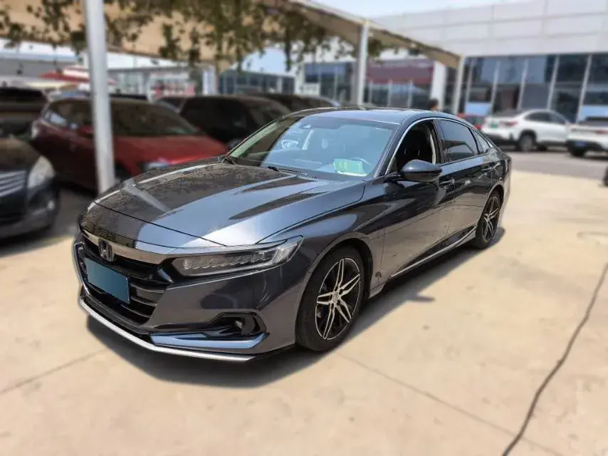 2022 Honda Accord 1.5T 194HP L4 CVT