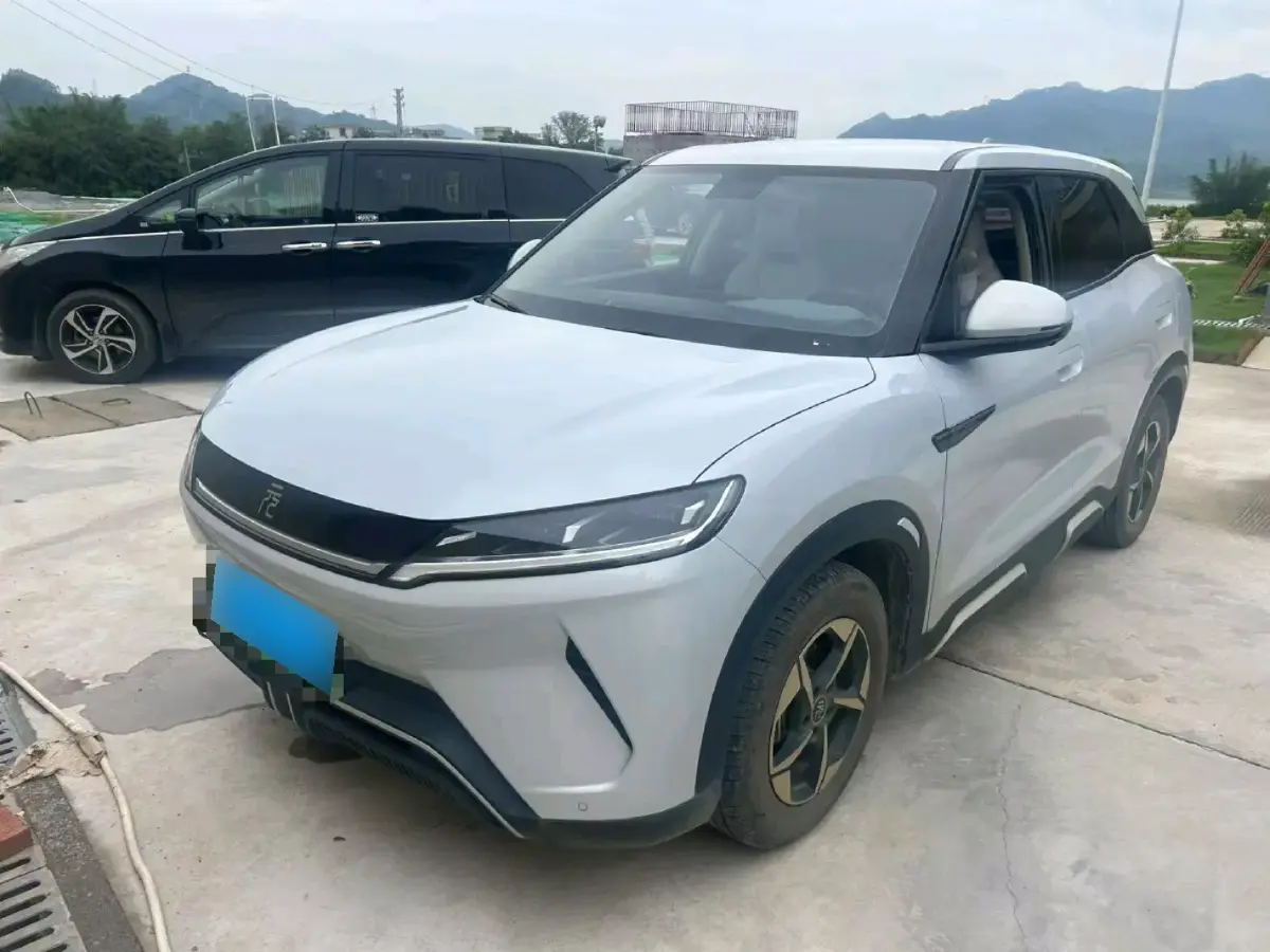 2024 BYD YuanUP BEV 45.12KWH