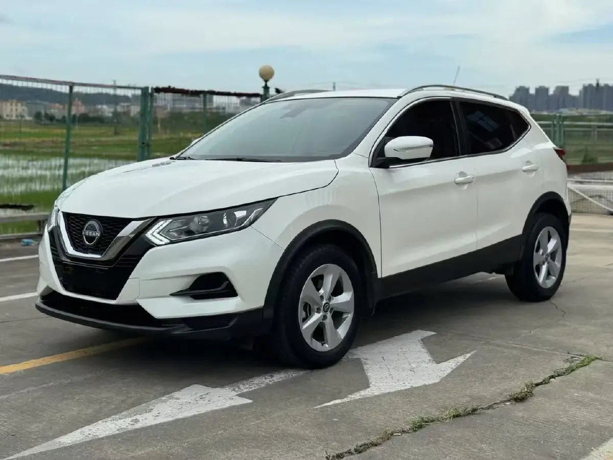 2023 Nissan Qashqai 2.0L 151HP L4 CVT