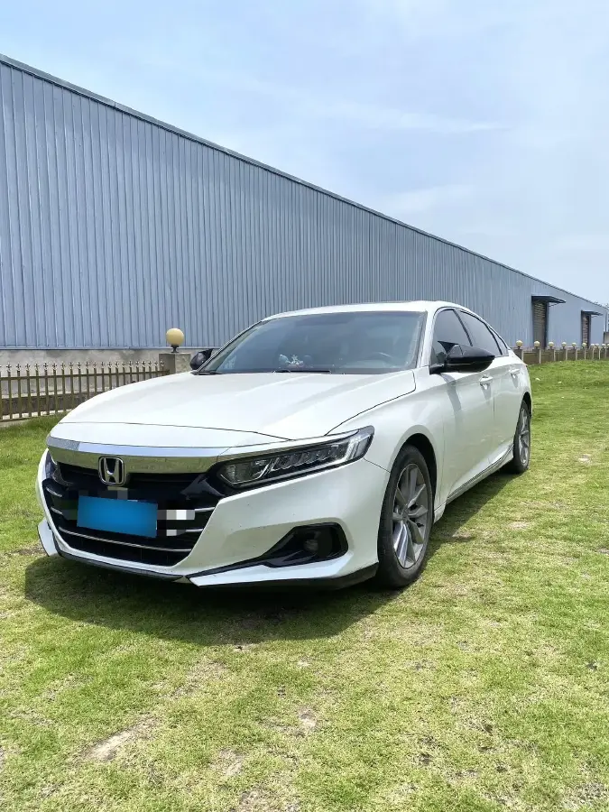 2022 Honda Accord 1.5T 194HP L4 CVT